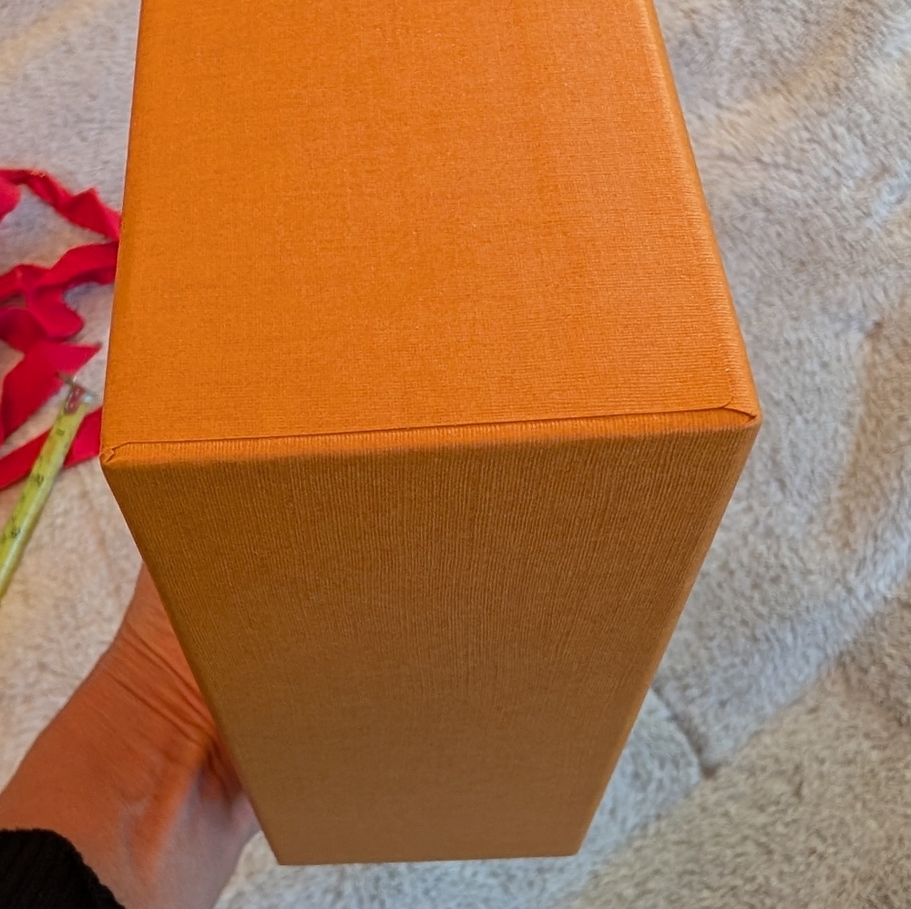 Box LV - Picture 8 of 11